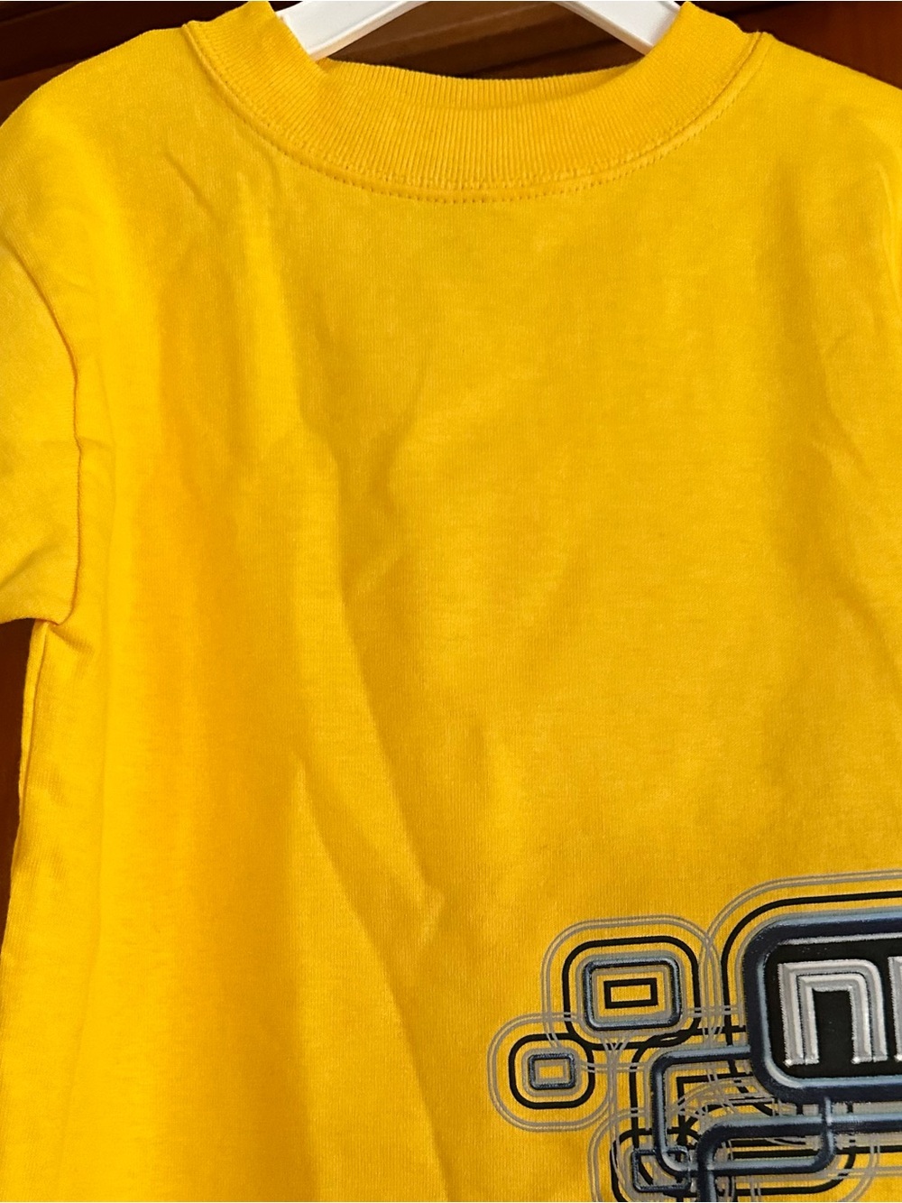 Vintage Y2K Nike 2T Yellow Graphic Tee NWT